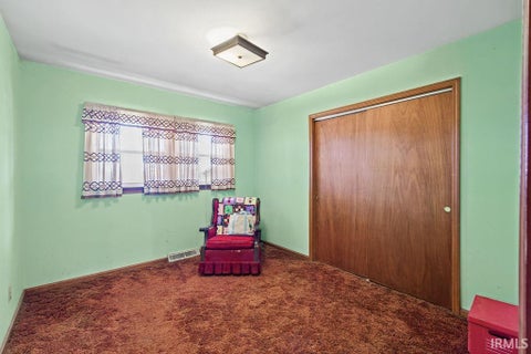 Tiny photo for 3610 S Old State Road 15, Wabash, IN 46992 (MLS # 202643688)