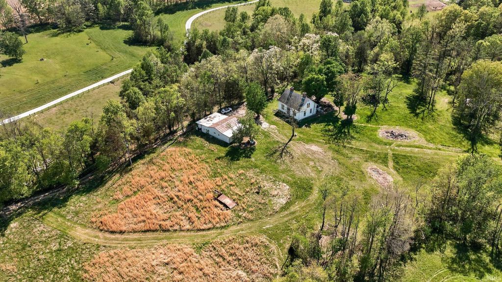 Photo of 595 Sunny Acres Lane, Bedford, IN 47421 (MLS # 202614531)