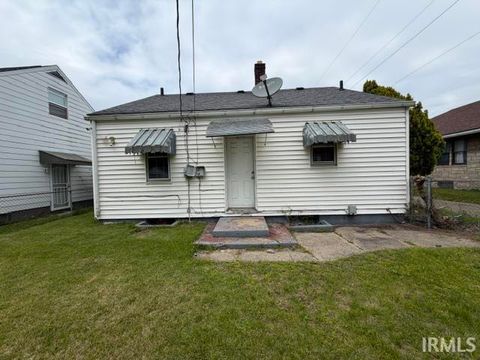 Tiny photo for 2702 Prast Boulevard, South Bend, IN 46628 (MLS # 202618678)