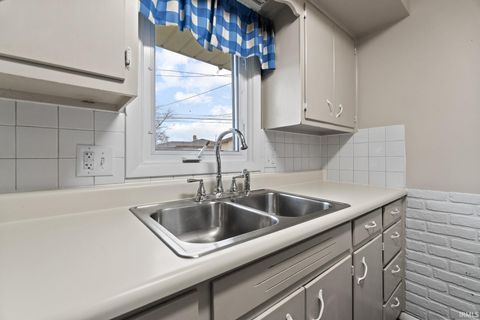 Tiny photo for 3409 Collegiate Court, Fort Wayne, IN 46805 (MLS # 202612771)