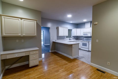 Tiny photo for 2419 N Stonelake Circle, Bloomington, IN 47404 (MLS # 202632902)