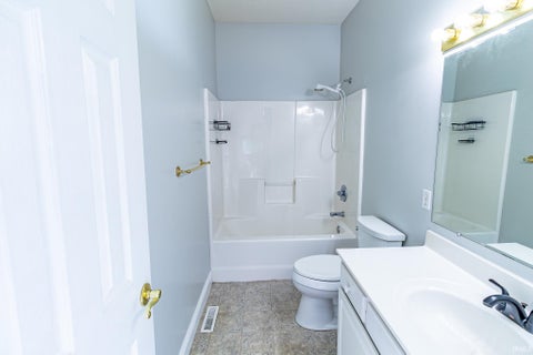 Tiny photo for 2419 N Stonelake Circle, Bloomington, IN 47404 (MLS # 202632902)