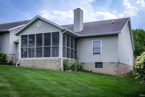 Tiny photo for 2419 N Stonelake Circle, Bloomington, IN 47404 (MLS # 202632902)