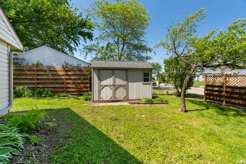 Tiny photo for 1212 Beaumont Drive, Lafayette, IN 47905 (MLS # 202616593)