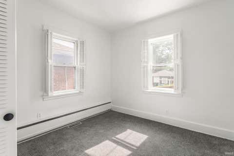 Tiny photo for 2212 Franklin Street, South Bend, IN 46613 (MLS # 202622456)