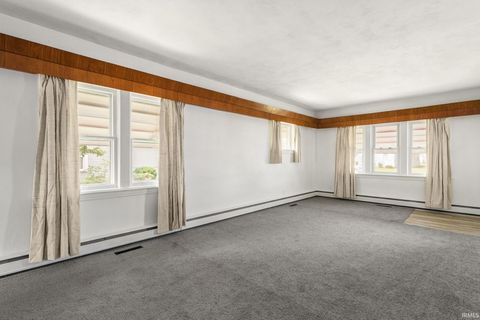 Tiny photo for 2212 Franklin Street, South Bend, IN 46613 (MLS # 202622456)