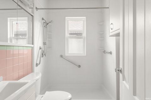 Tiny photo for 2212 Franklin Street, South Bend, IN 46613 (MLS # 202622456)