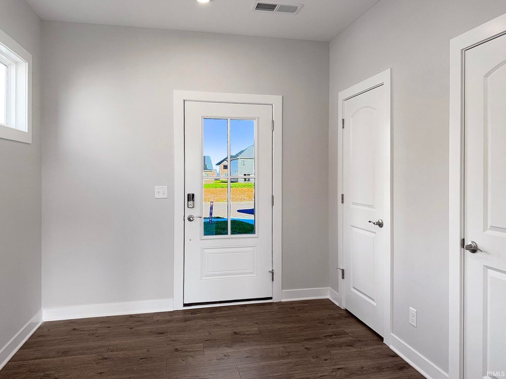 Photo of 3175 Goswell Drive, Newburgh, IN 47630 (MLS # 202609192)