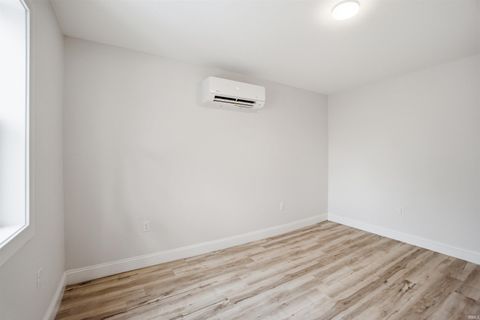 Tiny photo for 913 W Virginia Avenue, Kokomo, IN 46902 (MLS # 202608848)