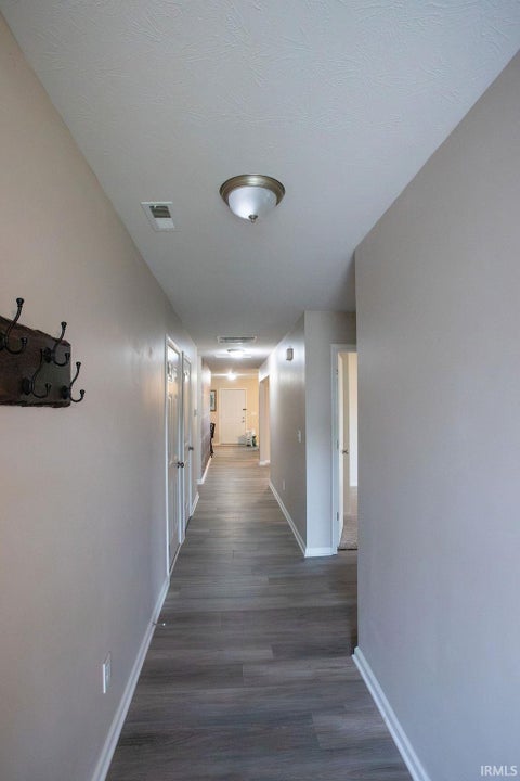 Tiny photo for 2708 W Kings Canyon Road, Muncie, IN 47303 (MLS # 202644872)