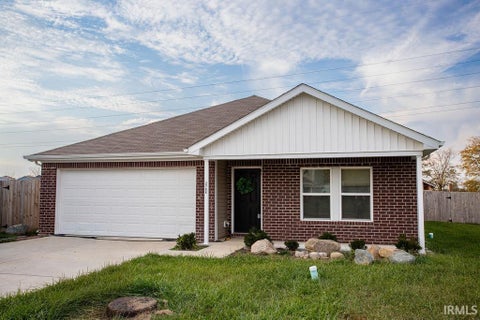 Photo of 2708 W Kings Canyon Road, Muncie, IN 47303 (MLS # 202644872)