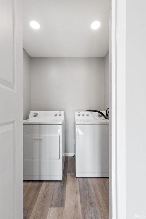 Tiny photo for 721 E MARKLAND Avenue, Kokomo, IN 46902 (MLS # 202549794)