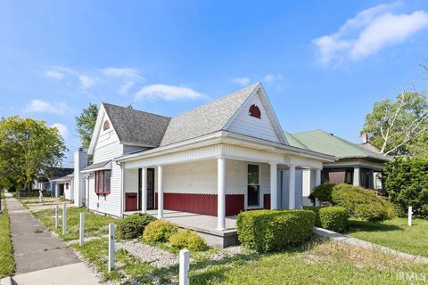 Tiny photo for 721 E MARKLAND Avenue, Kokomo, IN 46902 (MLS # 202549794)