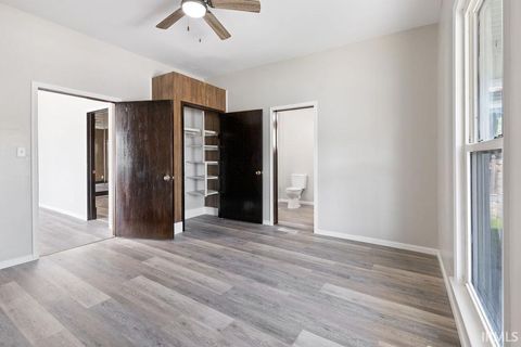 Tiny photo for 721 E MARKLAND Avenue, Kokomo, IN 46902 (MLS # 202549794)