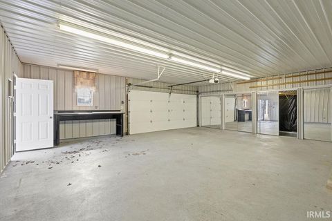 Tiny photo for 721 E MARKLAND Avenue, Kokomo, IN 46902 (MLS # 202549794)