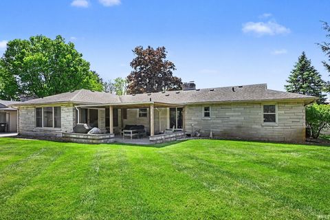 Tiny photo for 2910 Greenleaf Boulevard, Elkhart, IN 46514 (MLS # 202618547)
