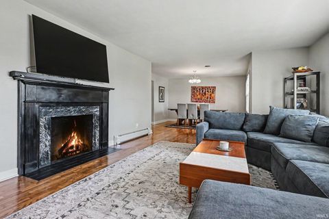 Tiny photo for 2910 Greenleaf Boulevard, Elkhart, IN 46514 (MLS # 202618547)