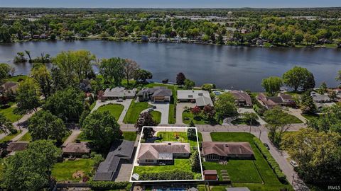 Tiny photo for 2910 Greenleaf Boulevard, Elkhart, IN 46514 (MLS # 202618547)