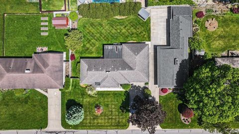 Tiny photo for 2910 Greenleaf Boulevard, Elkhart, IN 46514 (MLS # 202618547)