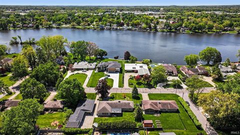 Tiny photo for 2910 Greenleaf Boulevard, Elkhart, IN 46514 (MLS # 202618547)