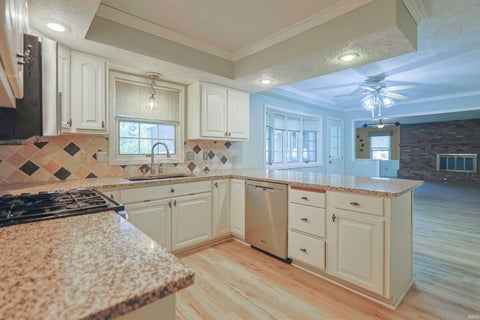 Tiny photo for 50821 Woodbury Way, Granger, IN 46530 (MLS # 202643801)