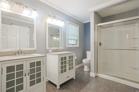 Tiny photo for 50821 Woodbury Way, Granger, IN 46530 (MLS # 202643801)