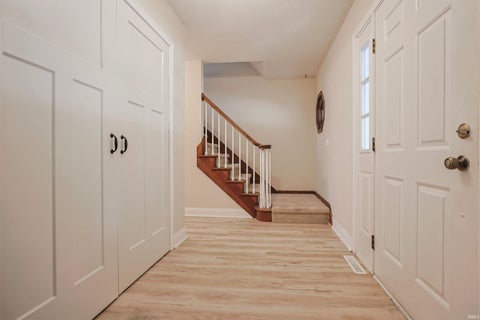 Tiny photo for 50821 Woodbury Way, Granger, IN 46530 (MLS # 202643801)