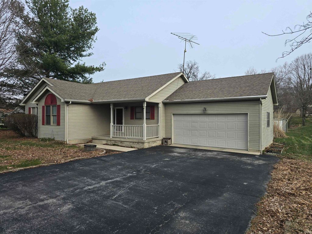 Photo of 3331 Westward Road, Spencer, IN 47460 (MLS # 202608946)