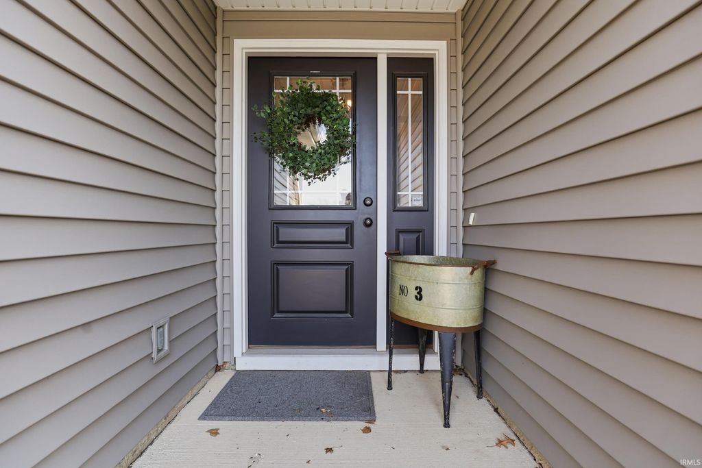 Photo of 10410 Chesterhills Court, New Haven, IN 46774 (MLS # 202611093)