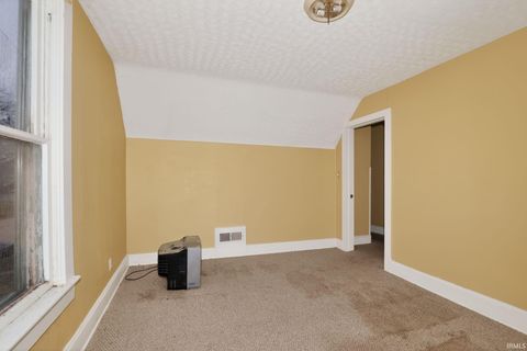 Tiny photo for 468 E 5th Street, Peru, IN 46970 (MLS # 202605298)