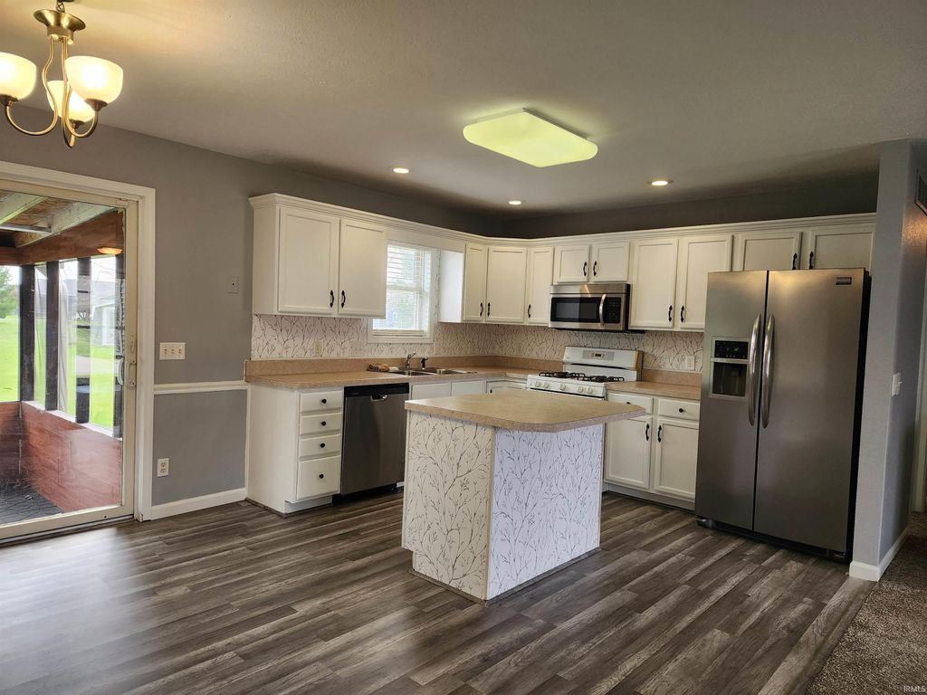 Photo of 16350 Sunflower Avenue, Goshen, IN 46528 (MLS # 202611057)