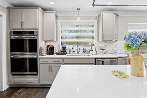 Tiny photo for 907 Rochester Street, Lafayette, IN 47905 (MLS # 202613065)