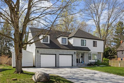 Tiny photo for 907 Rochester Street, Lafayette, IN 47905 (MLS # 202613065)