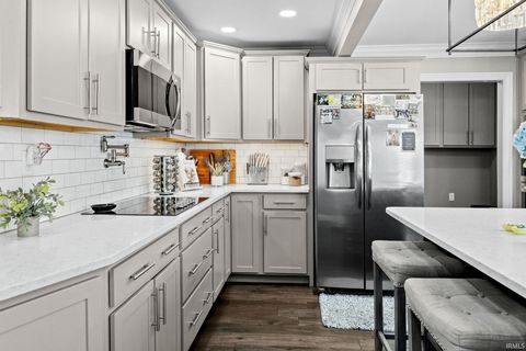 Tiny photo for 907 Rochester Street, Lafayette, IN 47905 (MLS # 202613065)