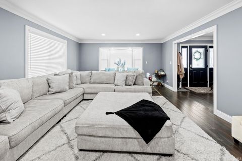 Tiny photo for 907 Rochester Street, Lafayette, IN 47905 (MLS # 202613065)