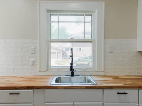 Tiny photo for 2203 North Street, Logansport, IN 46947 (MLS # 202529379)