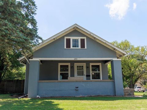 Tiny photo for 2203 North Street, Logansport, IN 46947 (MLS # 202529379)