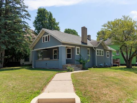 Photo of 2203 North Street, Logansport, IN 46947 (MLS # 202529379) Photo of 2203 North Street, Logansport, IN 46947 (MLS # 202529379)