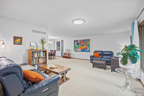 Tiny photo for 721 Hummingbird Court, Lafayette, IN 47909 (MLS # 202626034)
