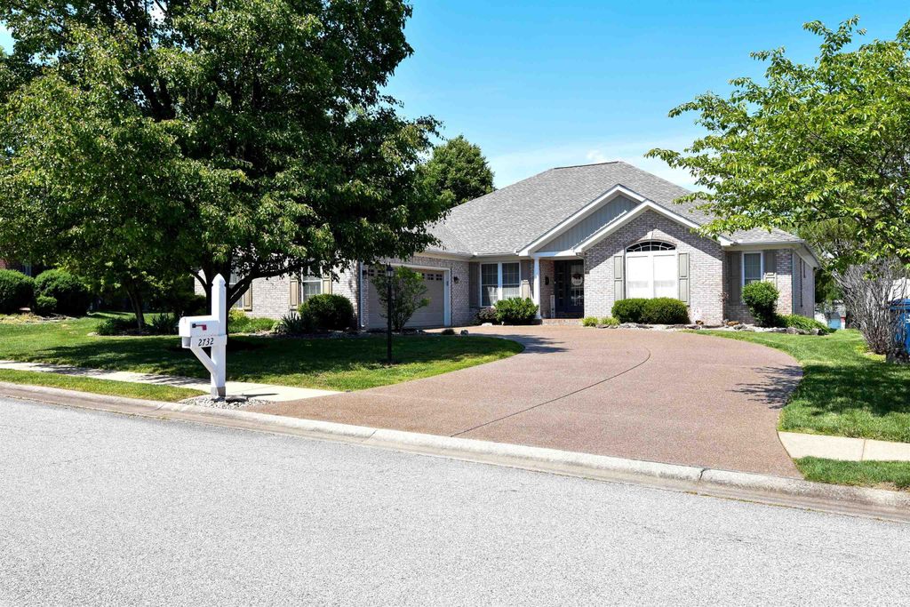 Photo of 2732 Bailey Lane, Evansville, IN 47725 (MLS # 202616882)