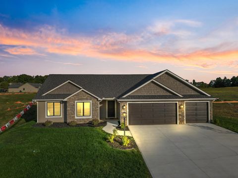 Photo of 145 Longrifle Road, Warsaw, IN 46580 (MLS # 202539462)