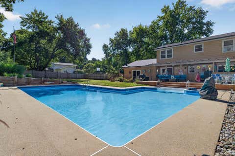 Tiny photo for 2324 E Tamoshanter Road, Peru, IN 46970 (MLS # 202635108)