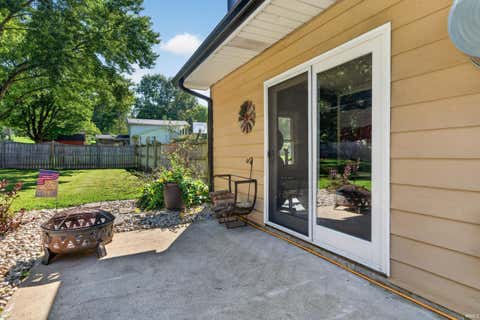 Tiny photo for 2324 E Tamoshanter Road, Peru, IN 46970 (MLS # 202635108)