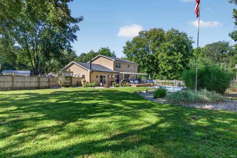 Tiny photo for 2324 E Tamoshanter Road, Peru, IN 46970 (MLS # 202635108)