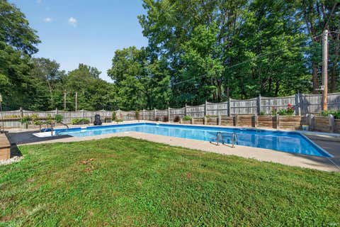 Tiny photo for 2324 E Tamoshanter Road, Peru, IN 46970 (MLS # 202635108)