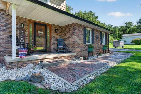 Tiny photo for 2324 E Tamoshanter Road, Peru, IN 46970 (MLS # 202635108)