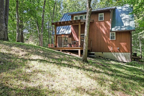 Tiny photo for 7220 Studevent Road, Nashville, IN 47448 (MLS # 202636975)