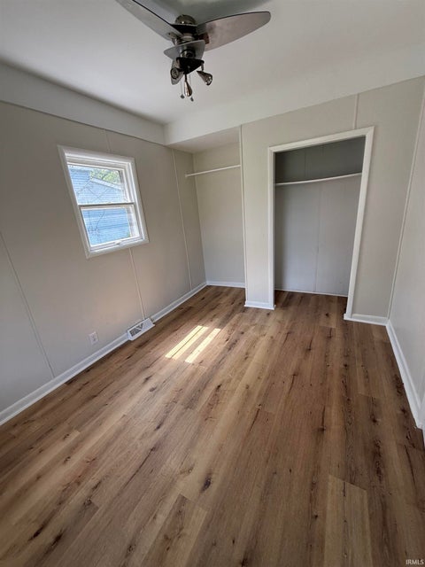 Tiny photo for 1501 Leer Street, South Bend, IN 46613 (MLS # 202635237)