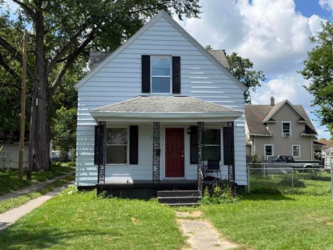 Photo of 1501 Leer Street, South Bend, IN 46613 (MLS # 202635237)