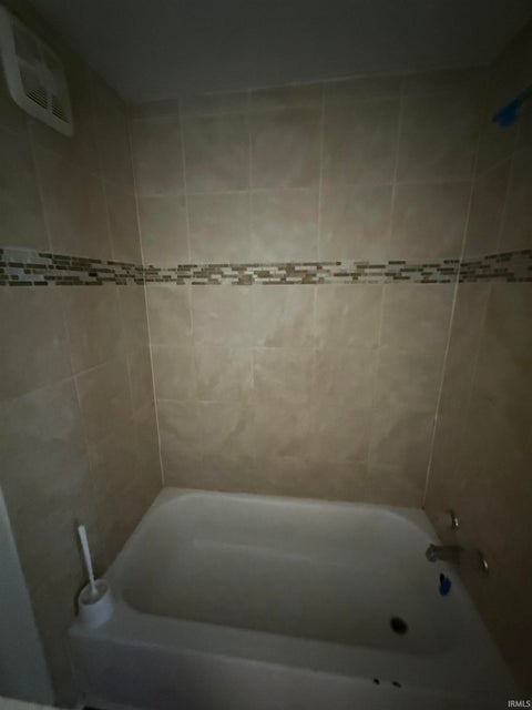 Tiny photo for 1501 Leer Street, South Bend, IN 46613 (MLS # 202635237)